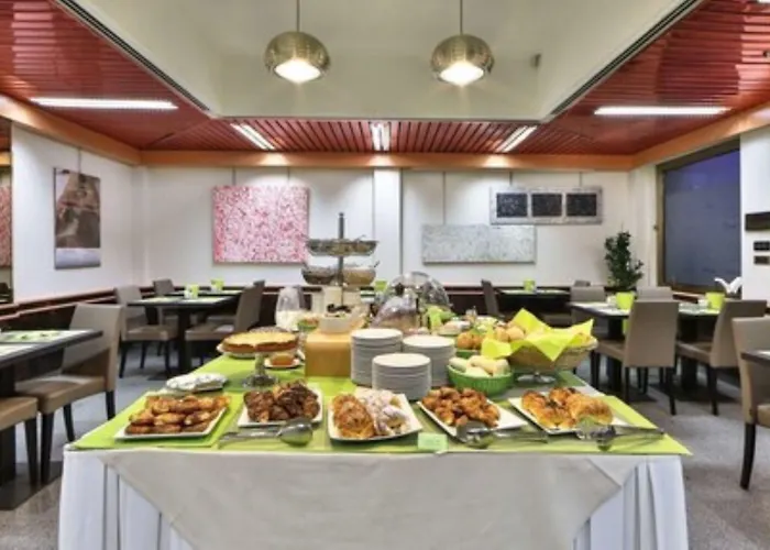 Astoria Sure Collection By Western Hotel Milán