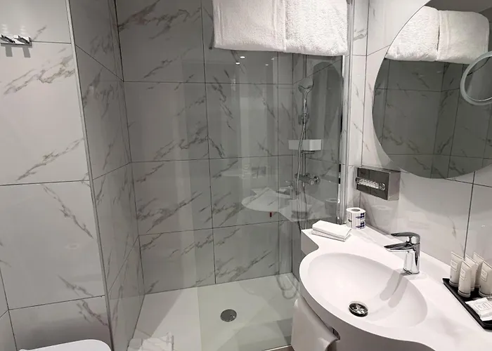 Astoria Sure Collection By Western Hotel 3*