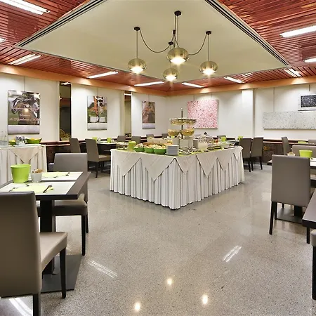 Astoria Sure Collection By Western Hotell Milano